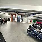 Yours Apartment - Airport